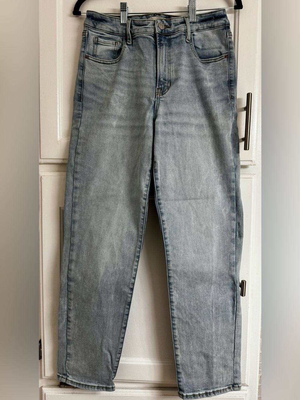 Pacific Sunwear Light Wash Curve Straight-Leg Jeans Women’s size 27